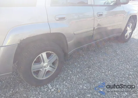 2009 Chevrolet Trailblazer Lt from USA, damaged, VIN 1GNDT33S692126993